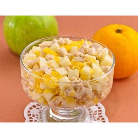 САЛАТ КОКТЕЙЛЬ ЗАКАЗНОЙ     С КУРИЦЕЙ И АНАНАСАМИ 